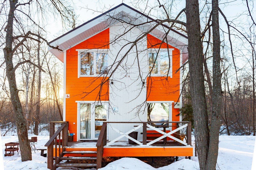 Оранжевый - Orange house lake